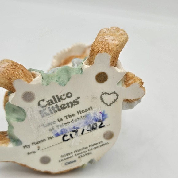 Calico Kittens "Love Is The Heart Of Friendship" Cat With Heart  1993 Vintage‎ - Picture 4 of 5